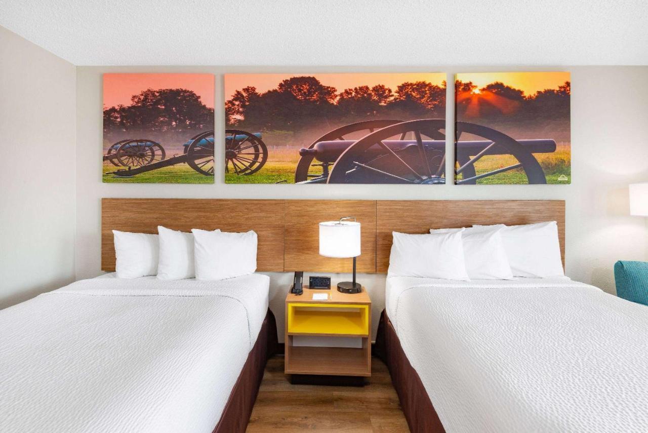 Days Inn By Wyndham Charlottesville/University Area Extérieur photo